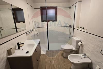 DE INCHIRIAT Apartament 5 camere,-parter, în vila  Kiseleff - 25