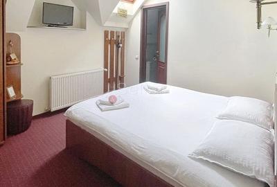 Pensiune de 15 camere in Centrul Istoric la 400m de Piata Sfatului - 10