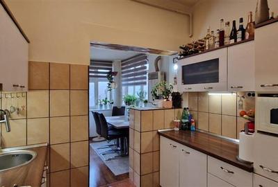 De vanzare apartament, semicentral, langa Liceul Unirea - 3
