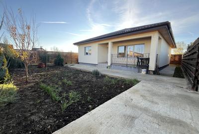 Glina stadion casa parter 4 camere - 1