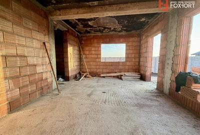 Duplex cu 4 camere Parter + Etaj, zona Sanandrei - 7