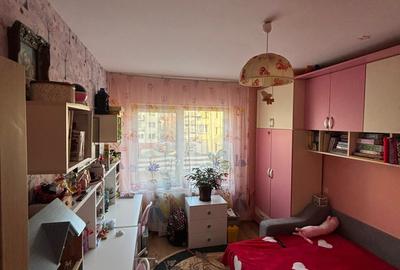 Apartament cu 3 camere,etaj 1, zona Sesul de sus - 6