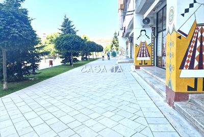 Spațiu comercial, de 125 mp, în Ultracentral