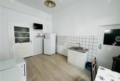 Apartament cu 4 camere si spatiu comercial zona Blv. Victoriei Sibiu - 14
