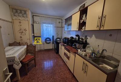 3 decomandate, 75 mp, centrala, AC, bloc izolat, Cornitoiu-Biserica - 7