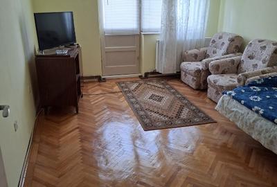 APARTAMENT 2 CAMERE SINAIA STR.1 MAI - 7