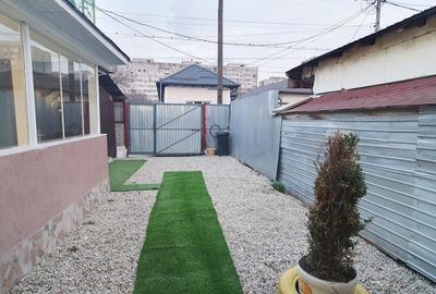Casă 5 camere în Sectorul 5, Str. Flautului, Excelent conectată, zonă liniștita - 1