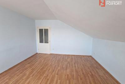 Casa individuala de vanzare cu 7 camere - Recas - 15