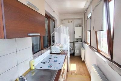 Apartament 3 camere | et2/Str. Ion Ursu | Parcare Privata - 10