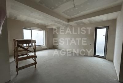 Casă P+1, 315 m² utili | Teren 1.530 m² | Pe malul lacului Ostratu - 8