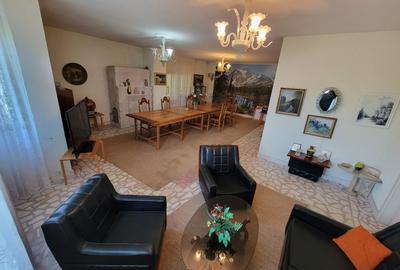 Casa de vanzare - Parter + Etj1 + Etj2 - 4