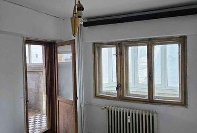 DOROBANTI I apartament de vanzare 4 camere - 4