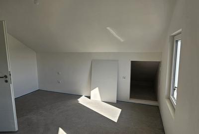 Dudestii Noi  - Casa 7 Camere - Proiect 2 Familii - 10