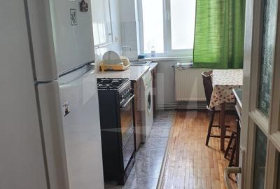 Apartament 3 camere, decomandat, etaj 1 - 4