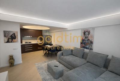 Apartament cu 3 camere semidecomandat, mobilat în Pipera