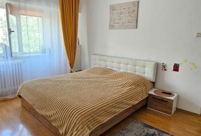 Apartament 2 camere decomandat 56mp - ETAJ 1 - Belvedere Nicolina - bloc 1986 - 3