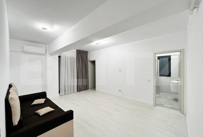 Apartament o camera, 41 mp, zona Galata - 1