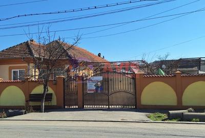 Casa de vanzare in cartierul Popoveni - 1