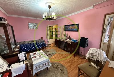 Apartament, 2 camere, 54 mp, decomandat, Rovine, Zona Cofetaria Damarin - 2