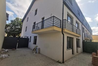 Apartament cu 3 camere, mobilat în Colentina