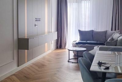 Apartament cu 2 camere semidecomandat, mobilat în Pipera