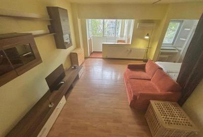 Garsonieră în Tineretului