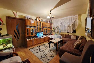 Apartament cu 3 camere semidecomandat, mobilat în Gheorgheni