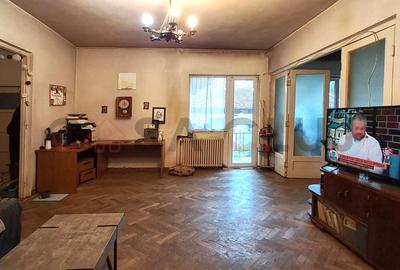 Apartament cu 3 camere semidecomandat în Ultracentral