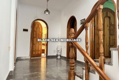 Vila 7 camere D+P+1+M - 2 Garaje - 50m de plaja - Zona centrala - 3