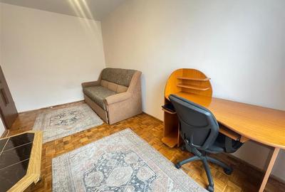 Apartament 4 camere cu balcon zona Cedonia - 11