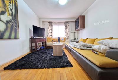 Bulevardul Decebal stradal, vedere la bulevard - 4