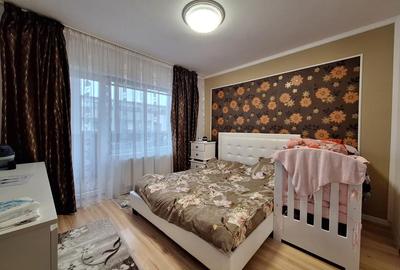 Apartament cu 2 camere semidecomandat, mobilat în Florești
