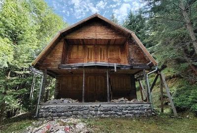 Casa de vacanta nefinalizata (Gheorgheni, zona Magasbukk, km 5) - 1