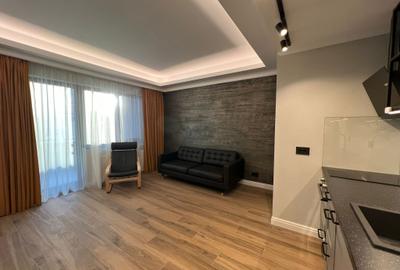 Apartament cu 2 camere semidecomandat în Calea Victoriei