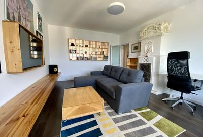 Apartament cu 3 camere semidecomandat în Peninsula