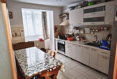 Apartament cu 4 Camere de Vânzare Parter I Suceava/Central I 130.000E - 24