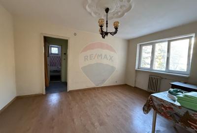 Apartament cu 2 camere decomandat în George Enescu