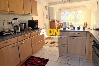 Casa pentru 2 familii, 7 Camere, 2 Garaje, 1500MP Teren - 19