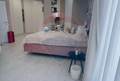 Proprietate premium în Filiași, locuință de lux cu spații comerciale - 21