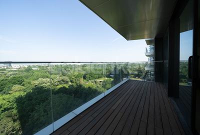 Apartament cu 3 camere semidecomandat, mobilat în Floreasca