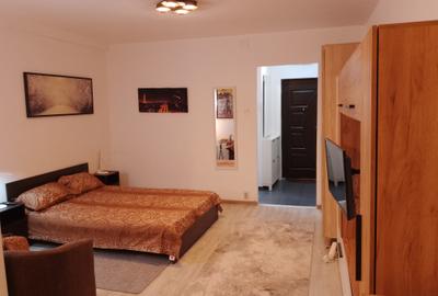 Vanzare garsoniera Basarabia - 1