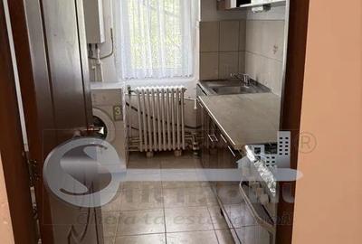 Apartament 3 camere, Pod Ros,  aer conditionat, doua balcoane - 4