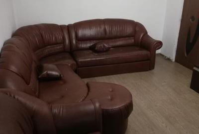 Apartament 3 camere, etaj 2, 74 mp utili, zona Liceul Sportiv – Policlinica 2 - 2