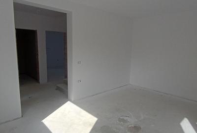 Sanandrei, Duplex pe Etaj, Drum Asflatat, Bucatarie Separata - 9