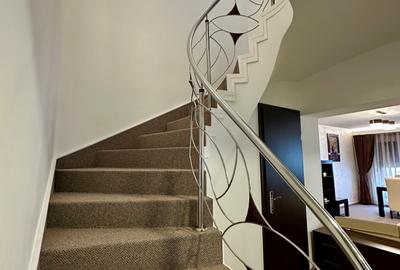 ULTRACENTRAL | DUPLEX SPECTACULOS | LÂNGĂ FÂNTÂNILE UNIRII - 12