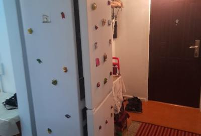 Apartament 3 camere Titan 1 Decembrie 1918 - 1