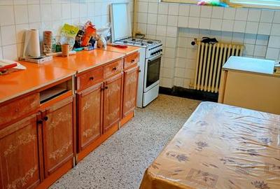 Apartament de 3 camere in zona Aviatorilor mai precis pe str Av  Mircea Zorilean - 2