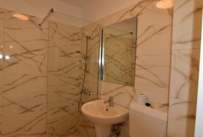 Apartament 2 camere decomandat- LA CHEIE - DISPONIBIL IMEDIAT - 3