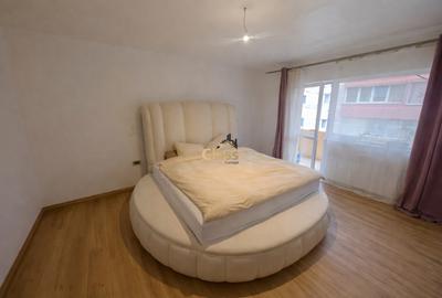 Apartament cu 3 camere decomandat, mobilat în Zorilor