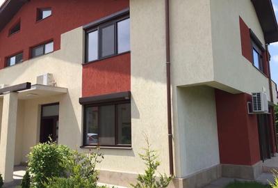 Constanta Sud (Lazu), vila P+1, 5 camere, mobilata, utilata - 1